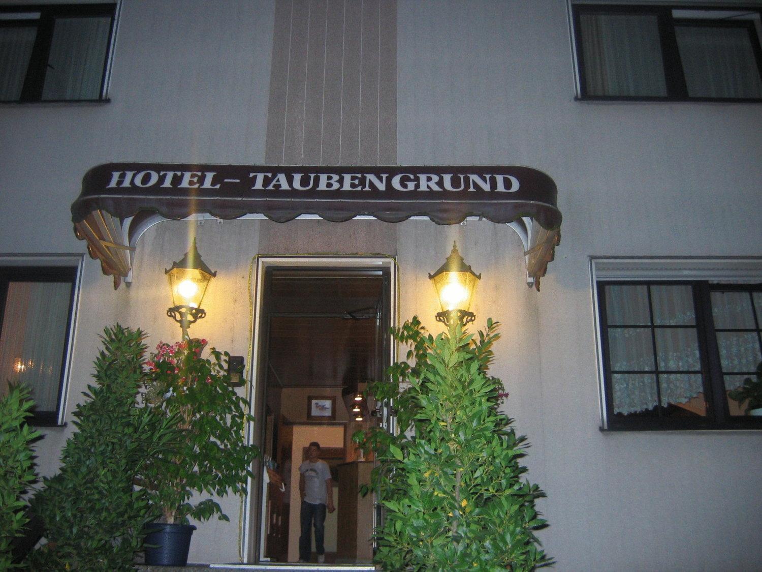 Airport-Hotel Zum Taubengrund Kelsterbach Exteriér fotografie